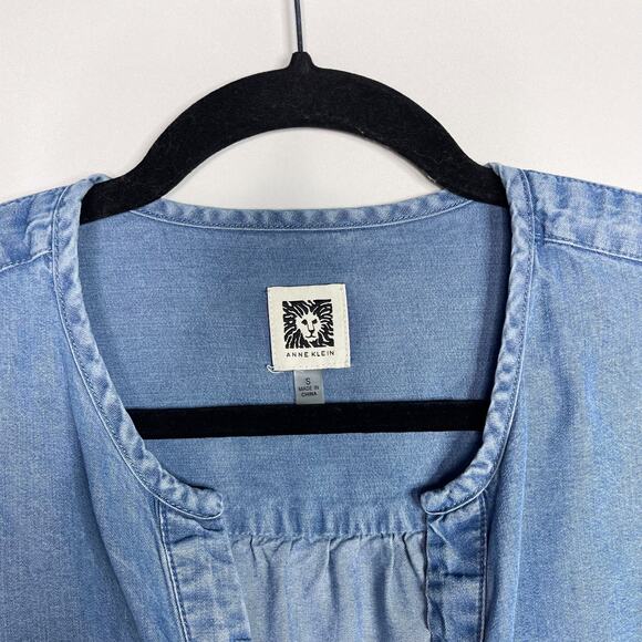 Anne Klein Small S Blue Chambray 3/4 Roll Tab Sleeve Blouse Top Split V Neck - Picture 7 of 9
